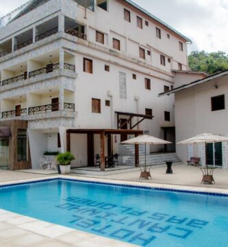 Hotel cantinho das flores em Guaramiranga